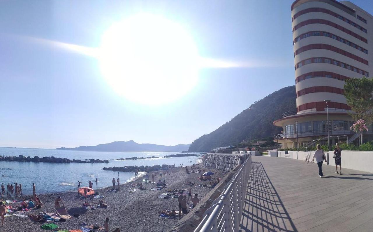 Ferienwohnung Il Nido Di Alice Chiavari Exterior foto